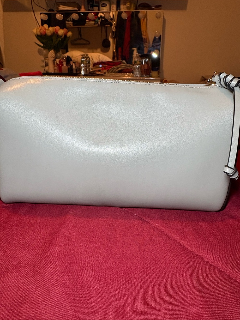 Women's Cream Leather Zip Cosmetic Pouch
